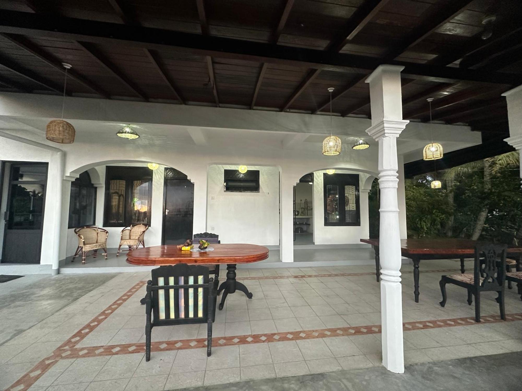 فندق White Hill أونا واتونا المظهر الخارجي الصورة